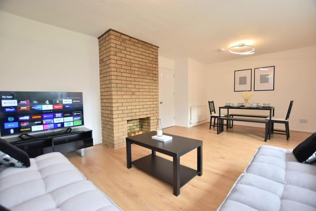 Luxury Central Oxford Detached Home Exterior foto