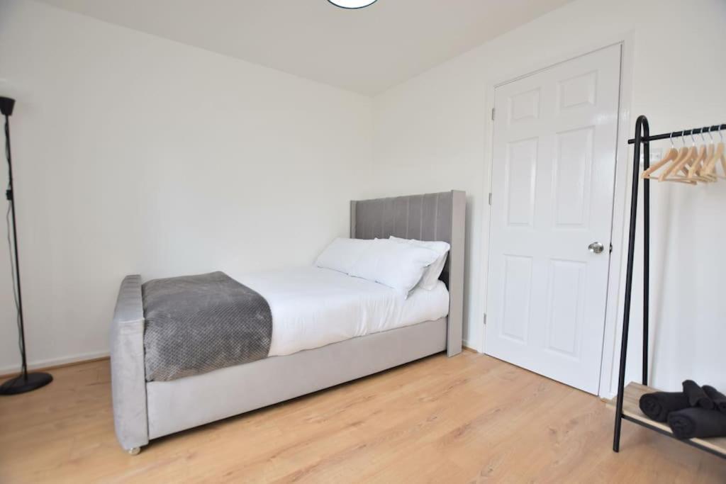 Luxury Central Oxford Detached Home Exterior foto